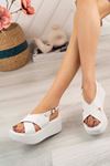 Freemax Kadın Garantili Çok Hafif Rahat 6 cm Topuk Eva Taban Platform Sandalet Ppl 4000 Beyaz